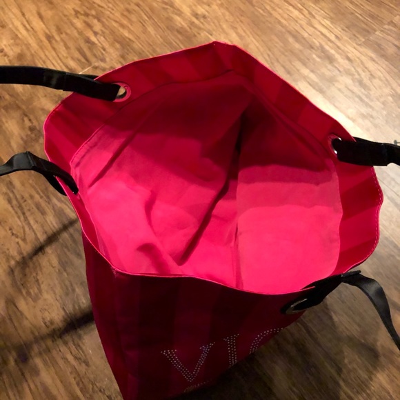 Victoria’s Secret tote - Picture 3 of 4
